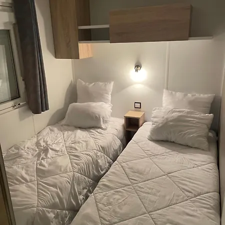 Mobile 3 Chambres Dans Camping 4* * Les Mathes