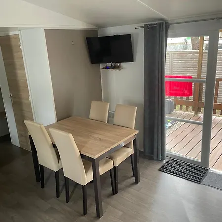 Mobile 3 Chambres Dans Camping 4* * Les Mathes