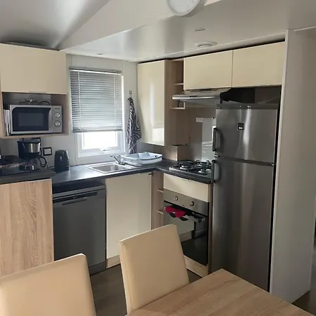 Camping Mobile 3 Chambres Dans Camping 4* *